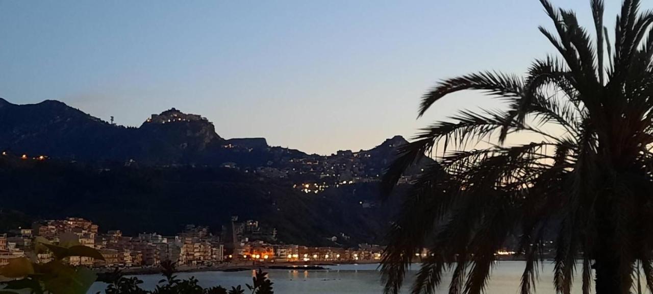 Appartamento Taormina Giardini-Naxos Exterior photo